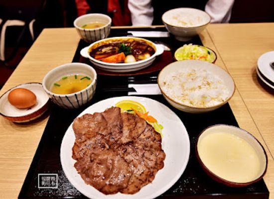 japan/fukuoka/tenjin/restaurant/hakata