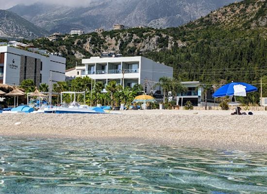 albania/dhermi-region/restaurant/don-mare