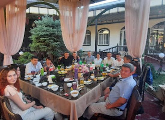 uzbekistan/chirchiq/restaurant/zolotaya-korona
