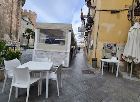 spain/avila/restaurant/restaurante-el-rincon-de-jabugo