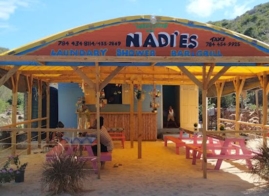 saint-vincent-and-the-grenadines/union-island/restaurant/nadi-s-bar-restorante