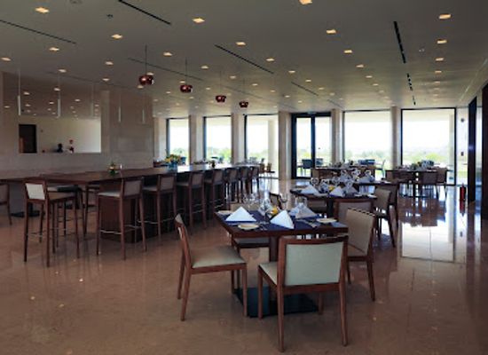 qatar/fuwairit-beach/restaurant/green-restaurant