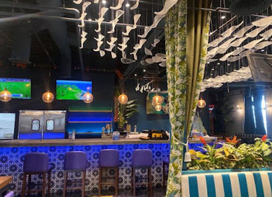 california/imperial-valley/restaurant/la-resaca-seafood-bar