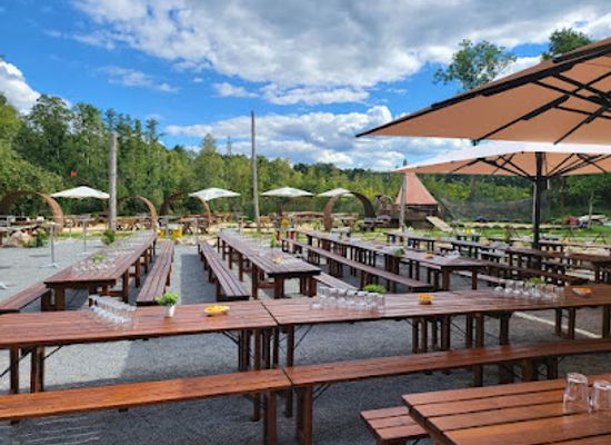 germany/mecklenburg/restaurant/fleether-muhle-restaurant-mit-grossem-biergarten