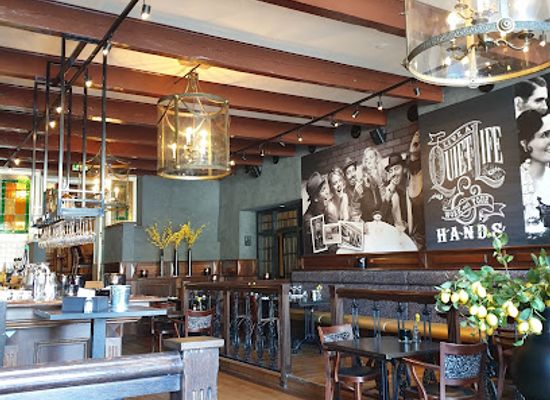 netherlands/wadden-islands/restaurant/drank-spijslokaal-het-schoutenhuys