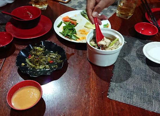 cambodia/kratie/restaurant/diamond