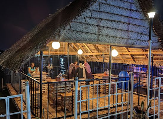 sri-lanka/puttalam-district/restaurant/blue-ripples