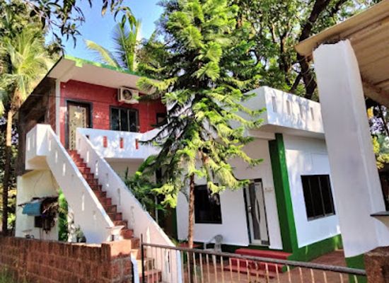 india/tarkarli/restaurant/malvani-pahunchar-resort