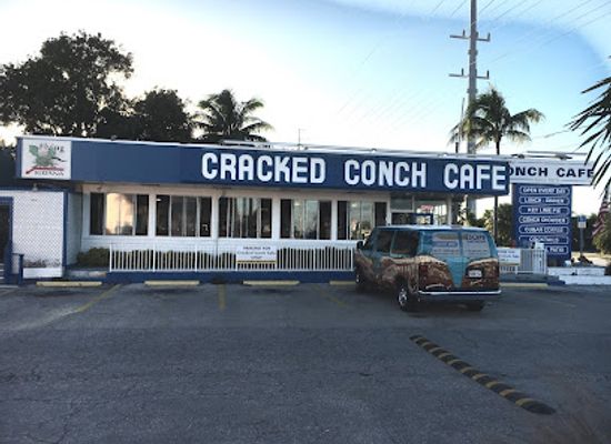 florida/marathon-key/restaurant/cracked-conch-cafe