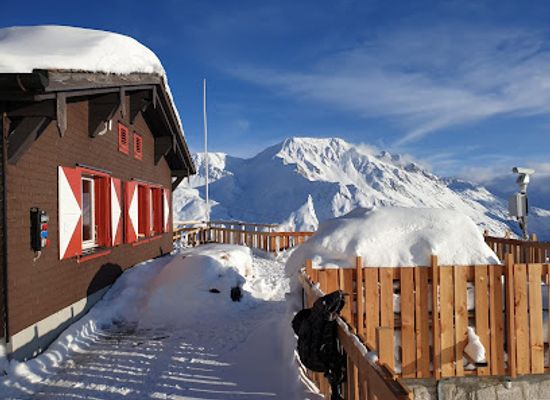 switzerland/andermatt/restaurant/wachthuus