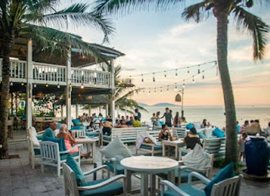 vietnam/hoi-an/an-bang-beach/restaurant/the-deckhouse-an-bang-beach