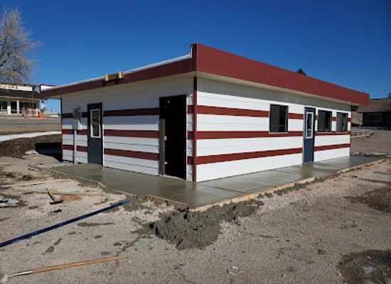 wyoming/niobrara-county/restaurant/fobaire-s-diner-rv-park-black-hills-glass-works