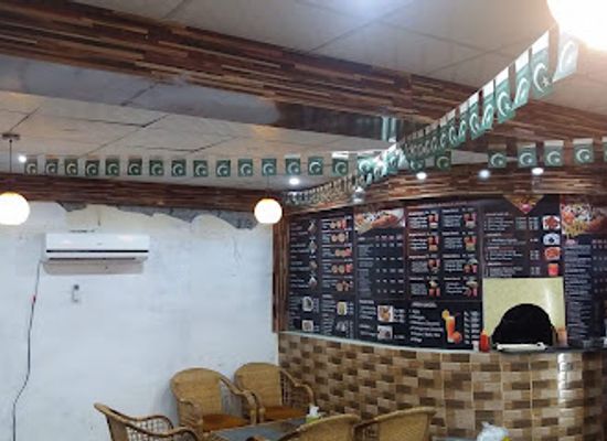 pakistan/gilgit/restaurant/the-food-corridor