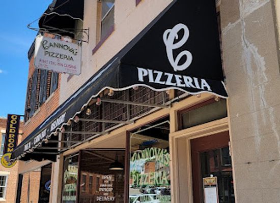 illinois/galena-historic-district/restaurant/cannova-s-pizzeria