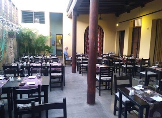 mexico/mazatlan/restaurant/water-s-edge-bistro