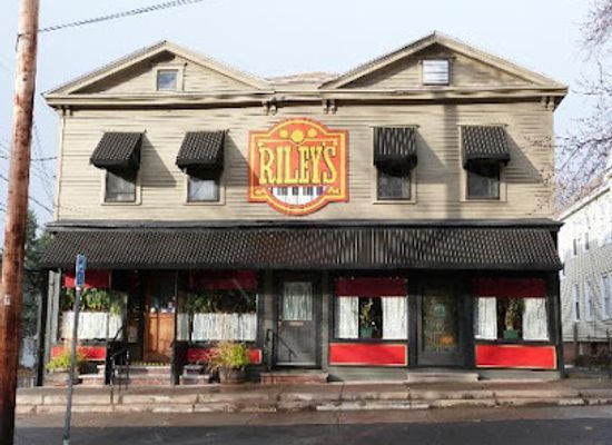new-york/syracuse/restaurant/riley-s