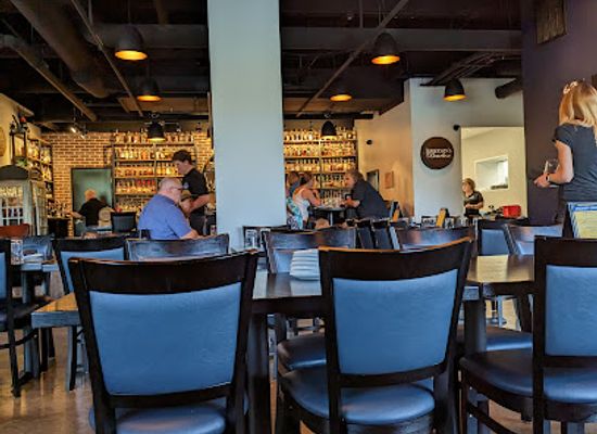 illinois/metro-east/restaurant/1933-house-of-bourbon