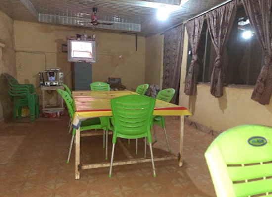 ghana/yendi/restaurant/cronys-fast-food-yendi