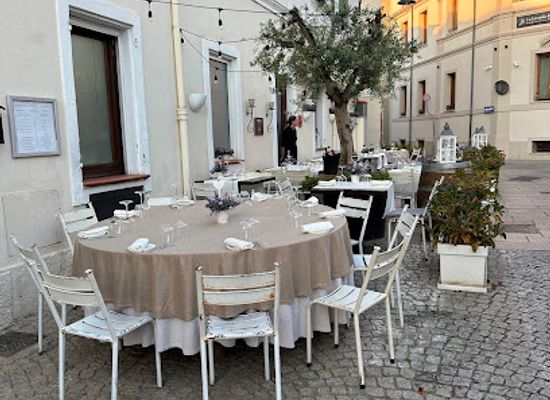 italy/sardinia/restaurant/l-essenza-bistrot