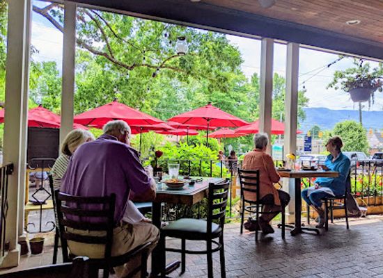 south-carolina/blue-ridge-mountains/restaurant/black-mountain-bistro