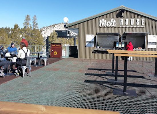 california/mammoth-lakes/restaurant/the-outpost
