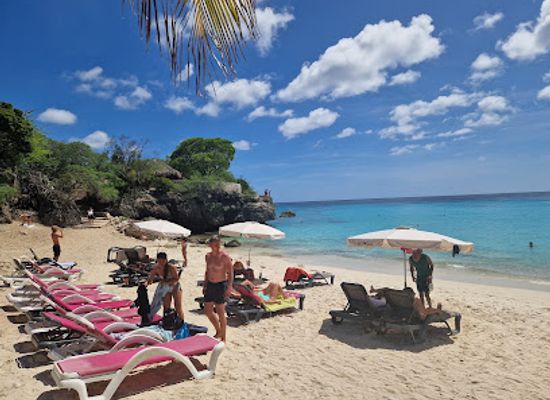 curacao/playa-kenepa/restaurant/kiosk-playa-kenepa