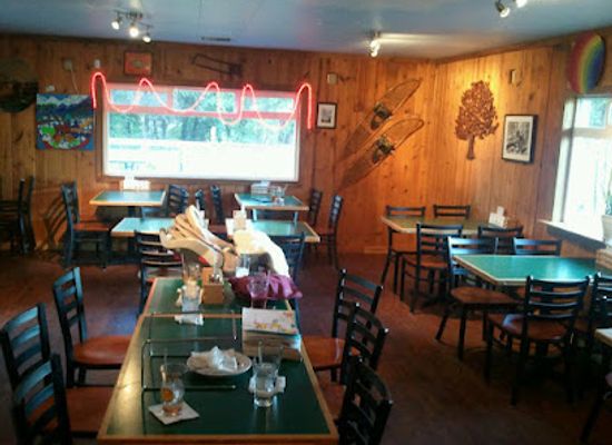 oregon/hood-river-county/restaurant/saw-tooth-roadhouse