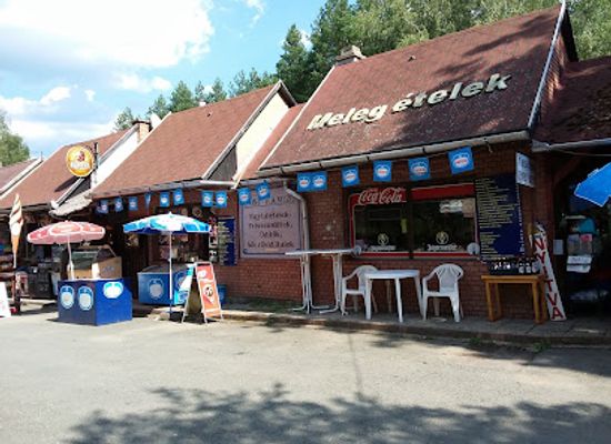 hungary/matra-mountains/restaurant/paradi-bufesor