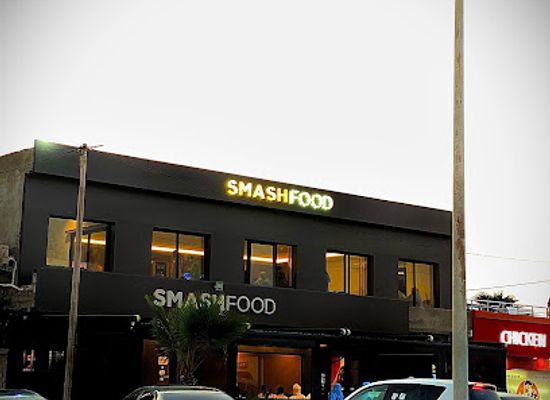 mauritania/nouakchott/ksar/restaurant/smash-food
