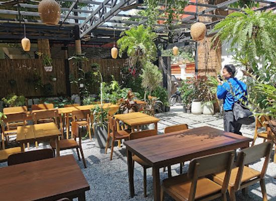 cambodia/svay-rieng/restaurant/eleven-one-kitchen