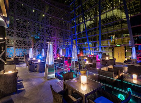 qatar/al-jassasiya-rock-carvings/restaurant/al-jalsa-garden-lounge