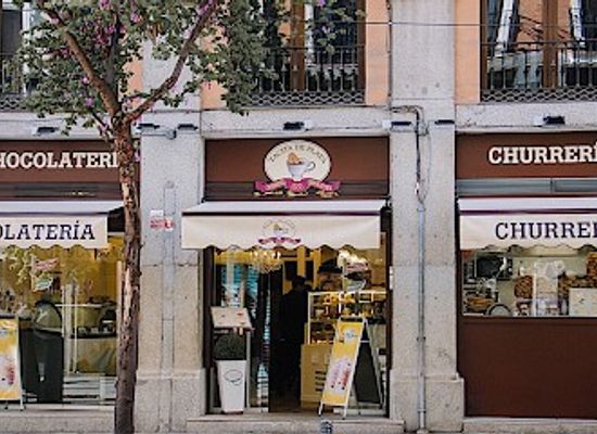 spain/madrid/sol/restaurant/chocolateria-tacita-de-plata