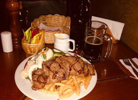 peru/ancash/restaurant/trece-buhos
