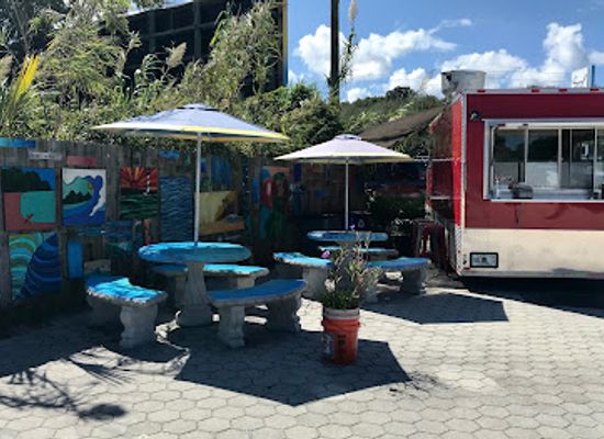 florida/st-augustine-beach/restaurant/nalu-s-tropical-take-out