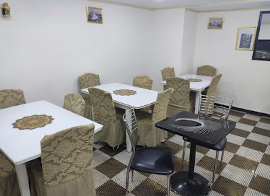 algeria/algiers/bab-el-oued/restaurant/albnt-m-bnt-alzwhr