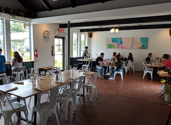 florida/gainesville/restaurant/afternoon