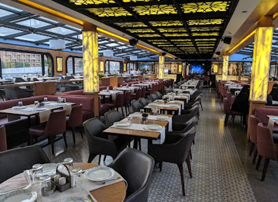egypt/nile-delta/restaurant/nile-maxim