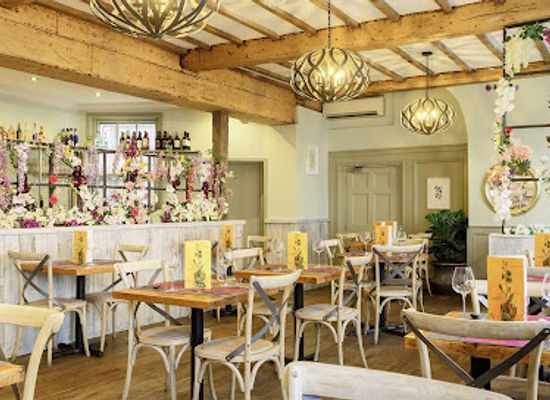 united-kingdom/warwickshire/restaurant/giggling-squid-warwick