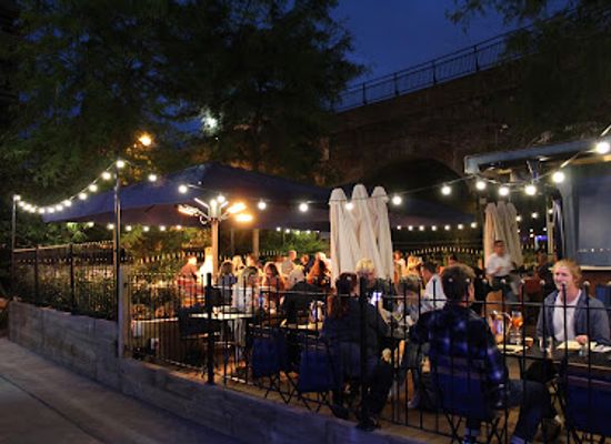 united-kingdom/windsor/restaurant/patch-on-the-plaza