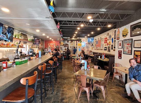 alabama/cahaba-river/restaurant/saw-s-soul-kitchen
