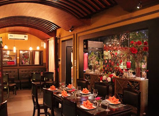 vietnam/hanoi/tay-ho-district/restaurant/la-salsa-restaurant