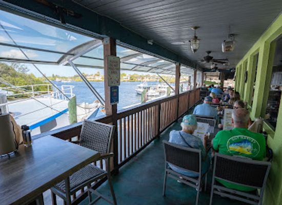 florida/sun-coast/restaurant/rusty-bellies-waterfront-grill-inc