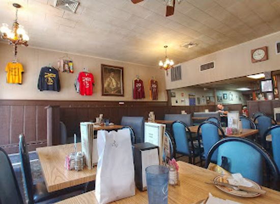 iowa/burlington/restaurant/napoli-pizza-restaurant