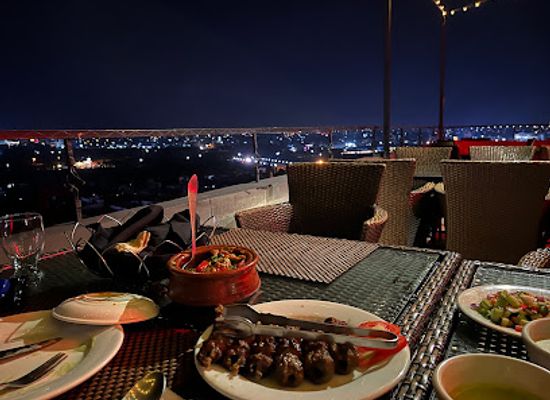 pakistan/rawalpindi/restaurant/skydine-revolving-restaurant