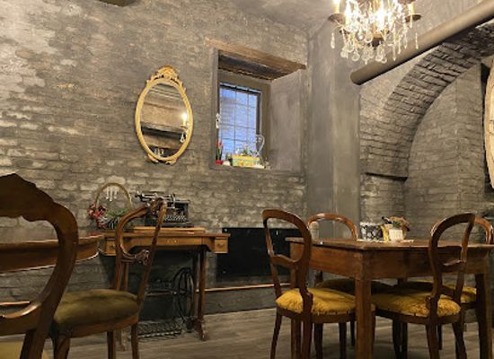 italy/urbino/restaurant/camera-a-sud