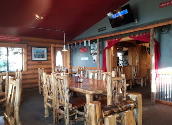 wyoming/wind-river-range/restaurant/old-stones-smokehouse-country-pizza