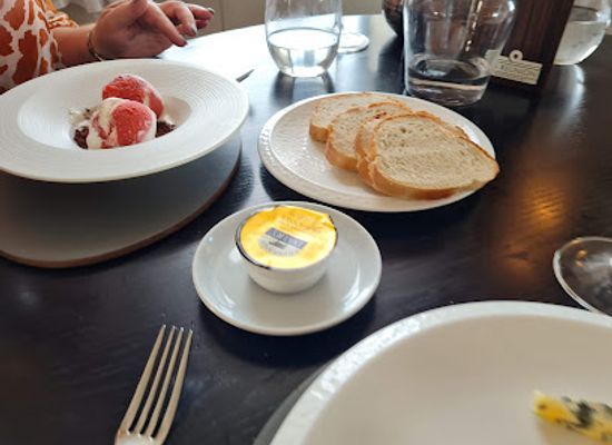 guernsey/grandes-rocques/restaurant/la-reunion-randalls