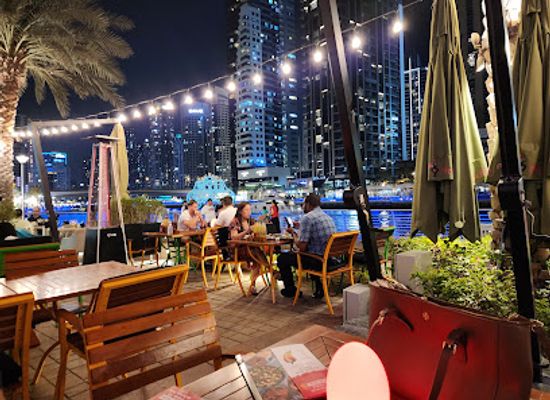 united-arab-emirates/dubai/dubai-marina/restaurant/nando-s-marina-walk