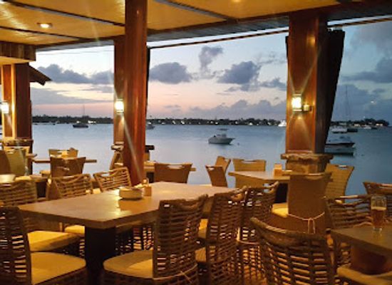 mauritius/grand-baie/restaurant/beach-house-restaurant-bar