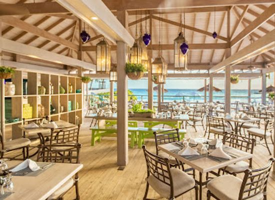 barbados/welchman-hall-gully/restaurant/calabash-beach-bistro